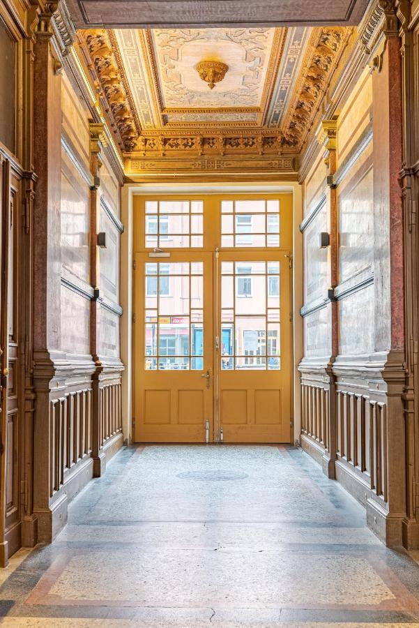 Ferienwohnung Sky Loft In The Heart Of Berlin Exterior foto